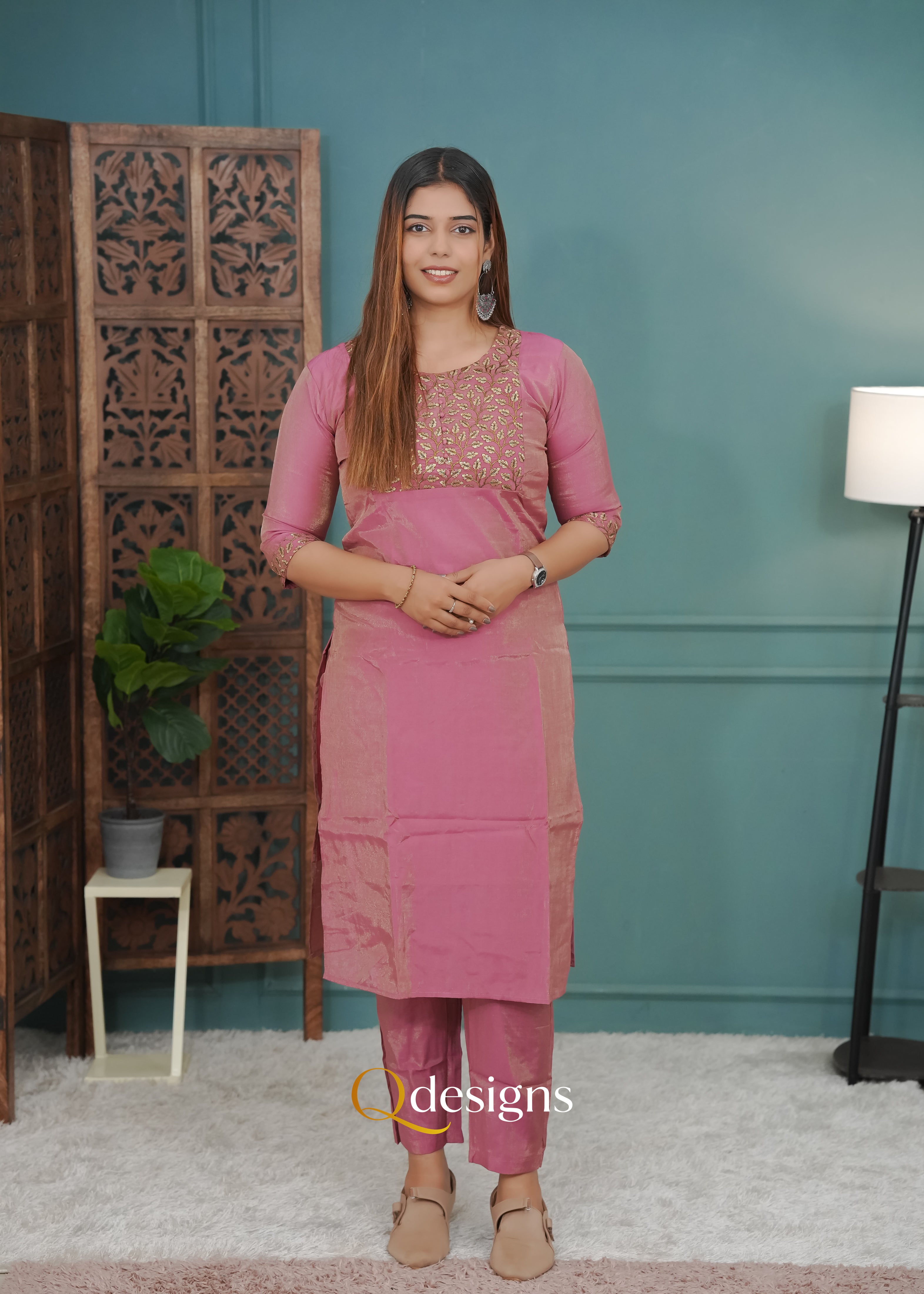 Aditi (Kurti set) - Q1025