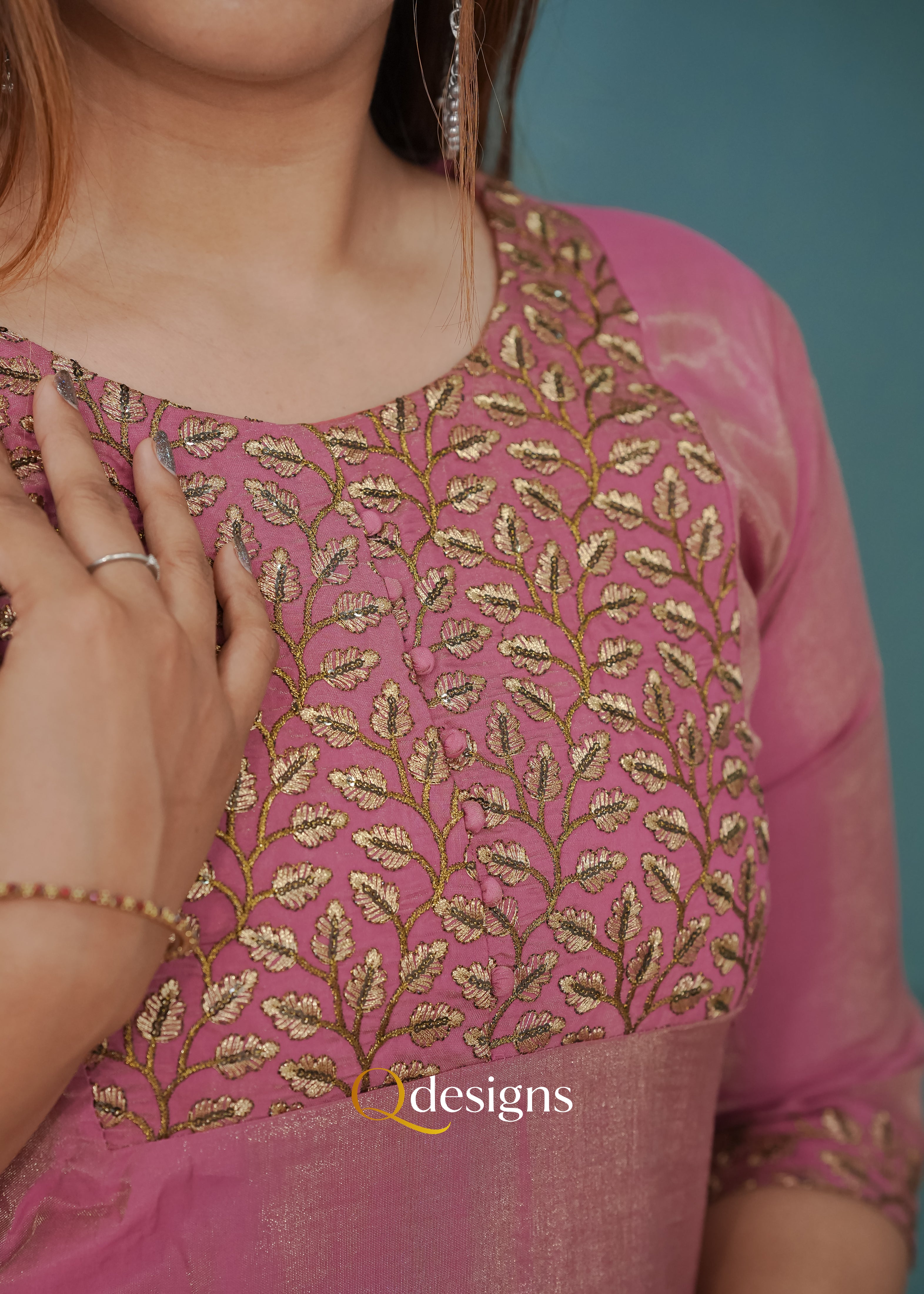 Aditi (Kurti set) - Q1025