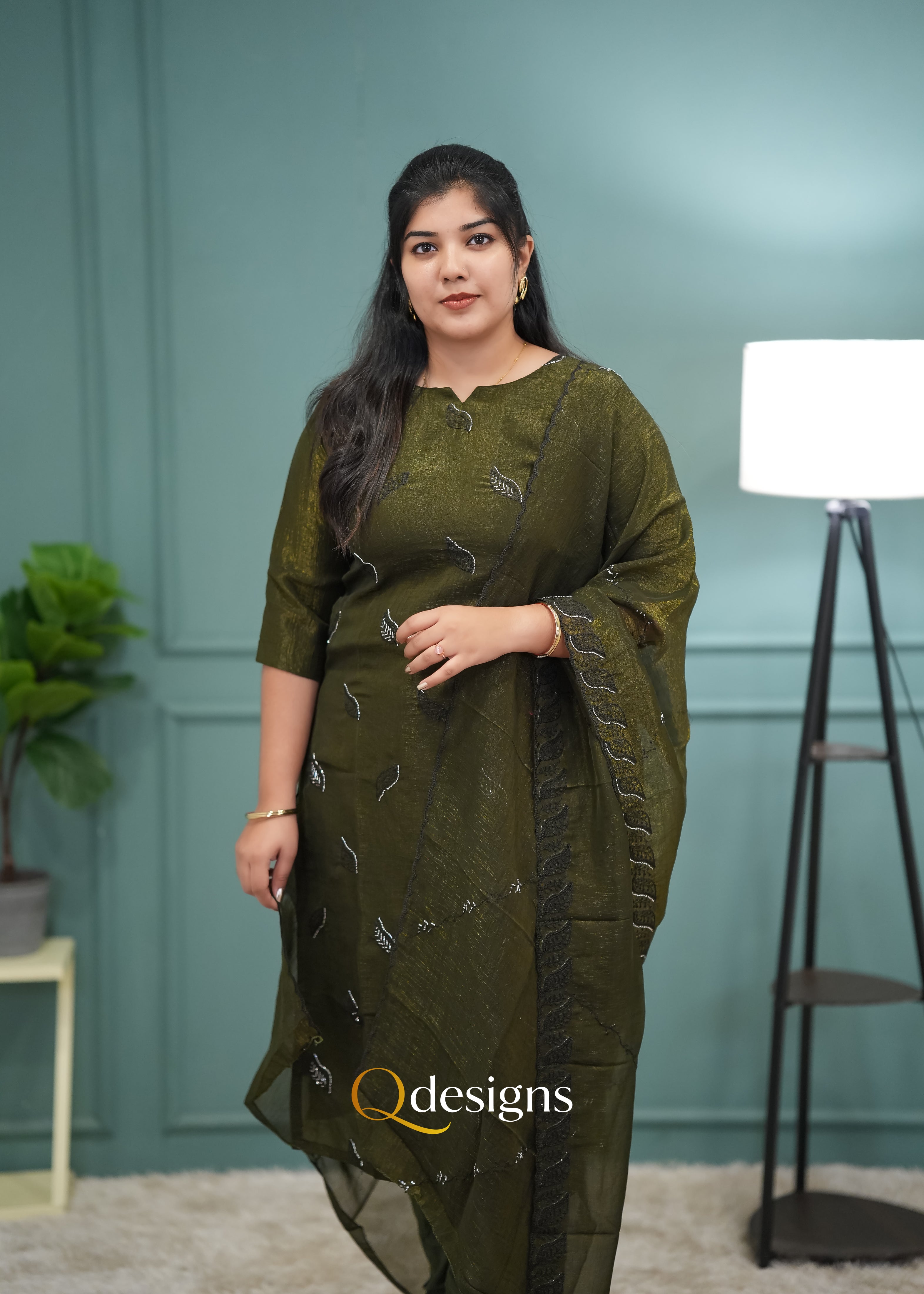 Rona (Kurti &amp; Dupatta Set) - Q1015