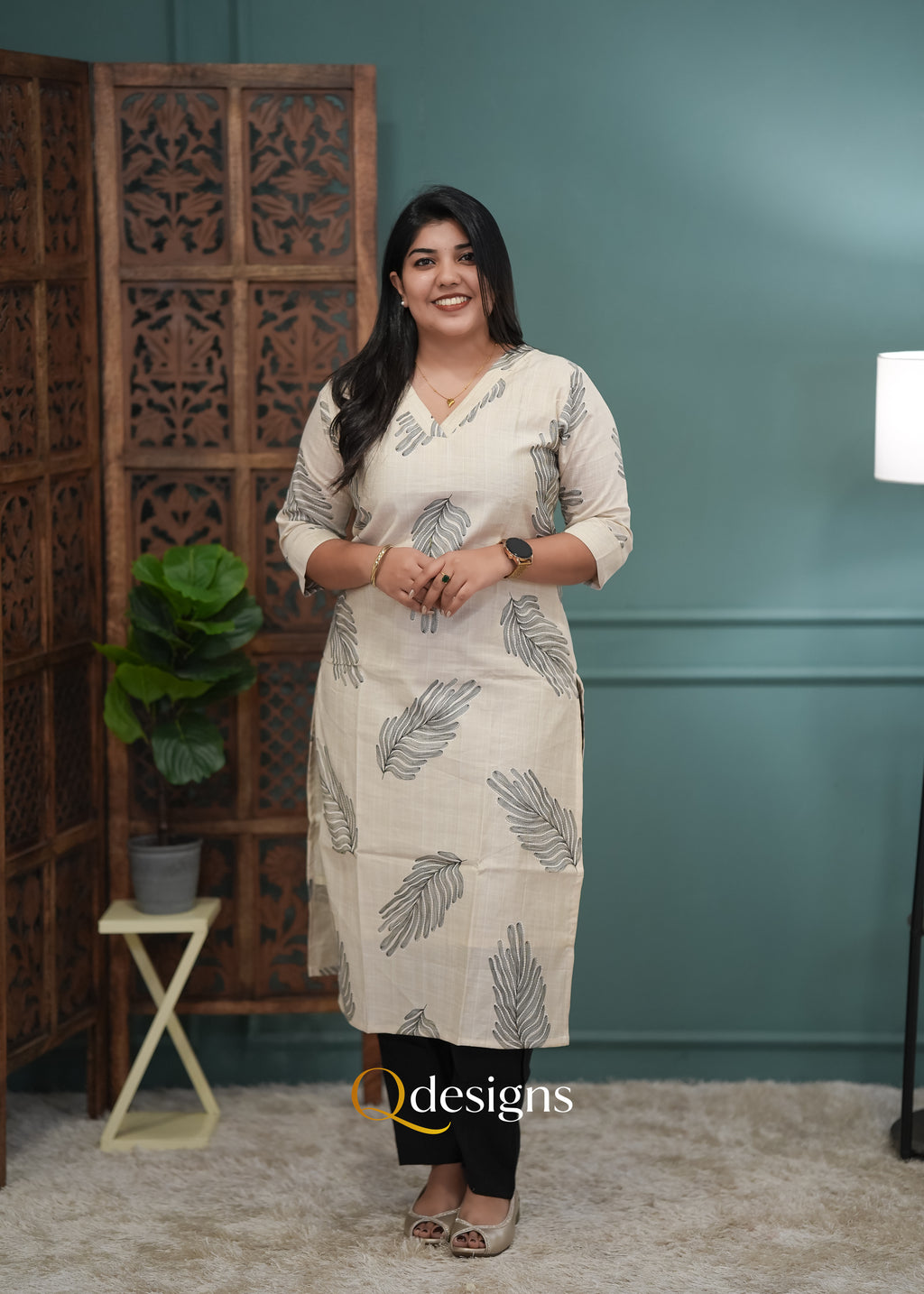Isha Kurti Set - Q1021
