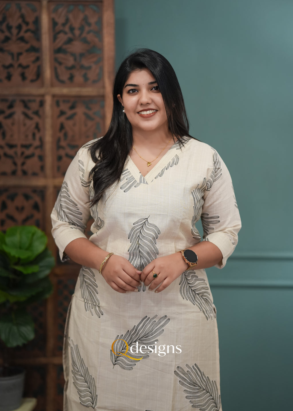 Isha Kurti Set - Q1021